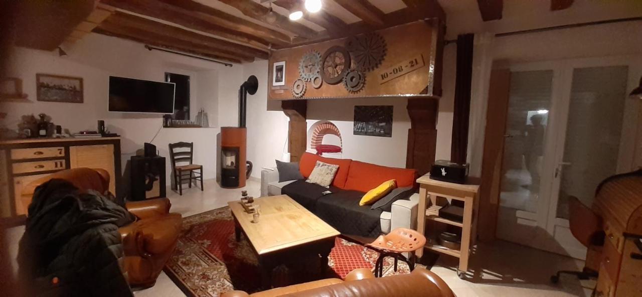 Le Doux Refuge Berceen Au Calme De Sa Campagne Pres Circuit Mans Sud, Grand Lit Avec Berceau Et Possibilite Lit Pliant En Rajout Marigne-Laille Kültér fotó